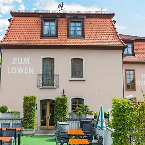 Loewen Hotel